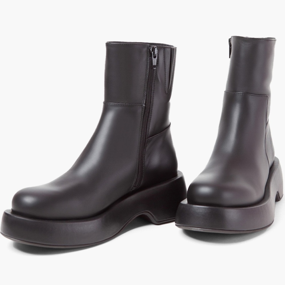 Paloma Barcelo Black Ankle Boots